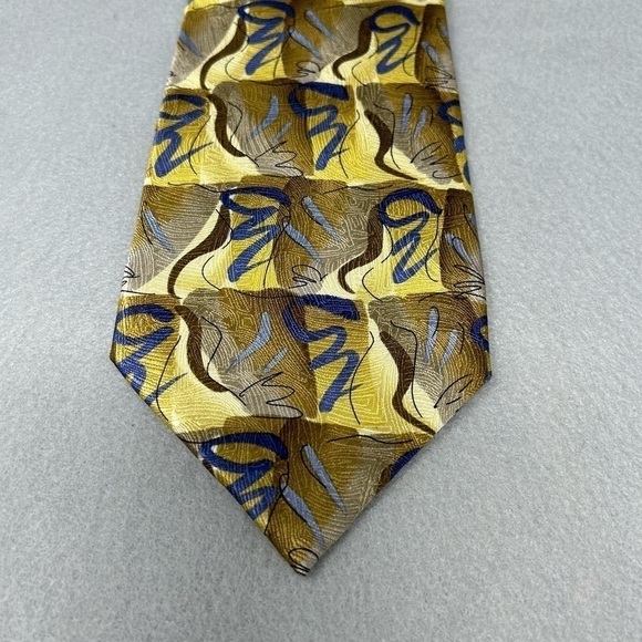 J. Garcia Blue Mountain Collection Forty-Two Mens Neck Silk Tie 2006, 4” x 58” - Picture 2 of 7